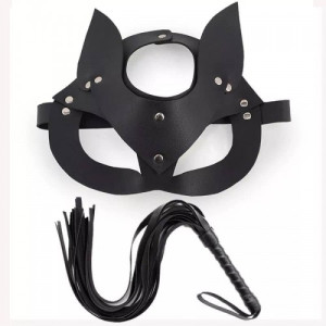 Կաշվե դիմակ և Մտրակ